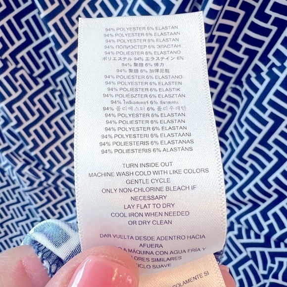 Michael Kors cap sleeve knit midi dress, size L - Picture 6 of 10